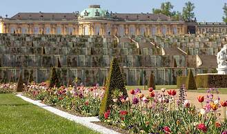 Holiday Inn Express and Suites Potsdam by IHG