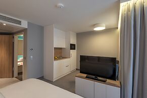 Holiday Inn Express and Suites Potsdam by IHG