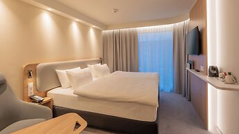 Holiday Inn Express and Suites Potsdam by IHG