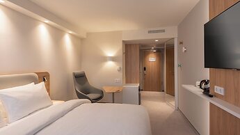 Holiday Inn Express and Suites Potsdam by IHG