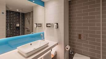 Holiday Inn Express and Suites Potsdam by IHG