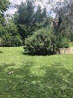 Charming 2-bed House in Kallithea