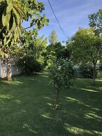 Charming 2-bed House in Kallithea