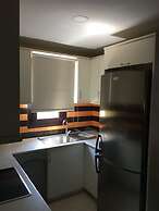 Charming 2-bed House in Kallithea