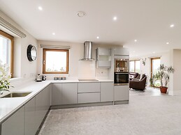 Traeannagh Bay House