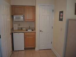 Brunswick Plantation Resort Studio Unit Home 2109L in the Heart of NC 