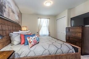 Champions Gate 6bed 5bath Vacation Home 6 Bedroom Villa by RedAwning