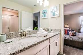 Champions Gate 6bed 5bath Vacation Home 6 Bedroom Villa by RedAwning