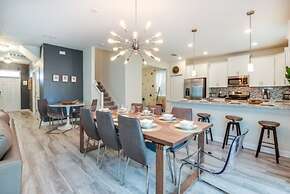 Champions Gate 6bed 5bath Vacation Home 6 Bedroom Villa by RedAwning