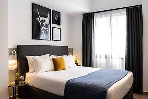 PLAY Theatrou Athens