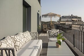 PLAY Theatrou Athens