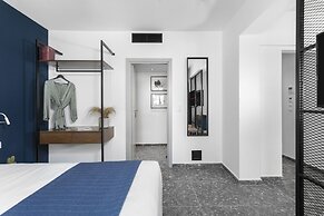 PLAY Theatrou Athens