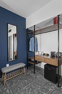 PLAY Theatrou Athens