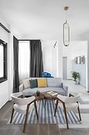 PLAY Theatrou Athens