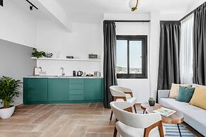 PLAY Theatrou Athens