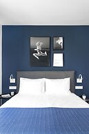 PLAY Theatrou Athens