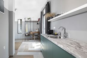 PLAY Theatrou Athens