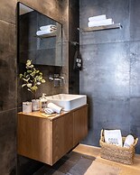 PLAY Theatrou Athens