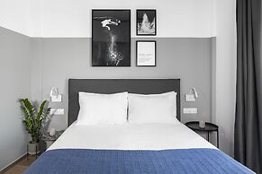 PLAY Theatrou Athens