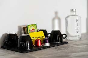 PLAY Theatrou Athens