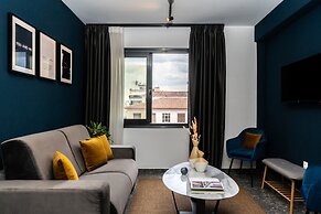 PLAY Theatrou Athens