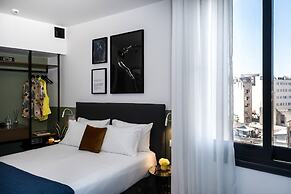 PLAY Theatrou Athens