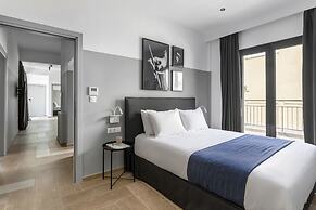 PLAY Theatrou Athens