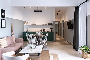 PLAY Theatrou Athens