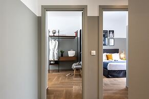 PLAY Theatrou Athens