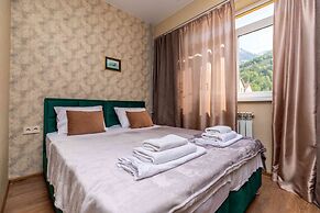 More Apartments na Estonskoy 37 k 11