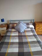 Lauriston Central Skylight Roomz