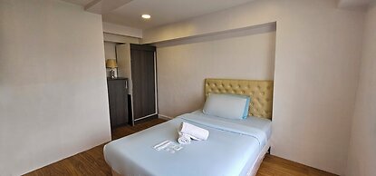 Gilmore Tower Suites By SMS Hospitality