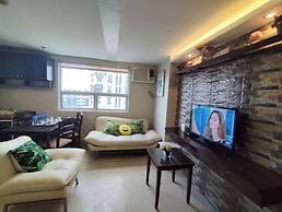 Gilmore Tower Suites By SMS Hospitality