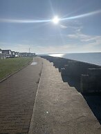 Poker Dot Getaway 2 - Stay-play-getaway