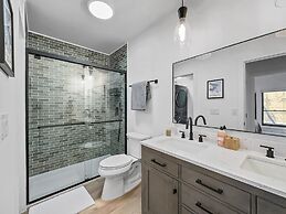 A304 Lake Cliffe 2 Bedroom Condo by RedAwning