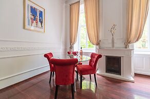 Music Academy Suite Café Vian Apartman Kft