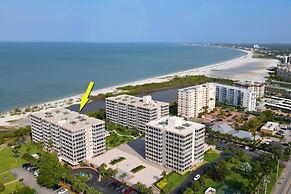 7150 Estero Blvd 205