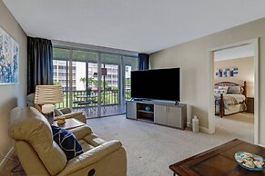 7150 Estero Blvd 205