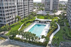 7150 Estero Blvd 205