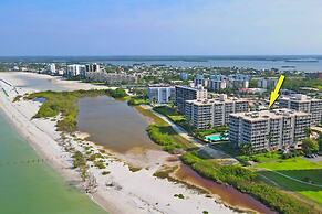 7150 Estero Blvd 205