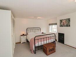 Overton Cottage