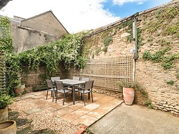 Overton Cottage