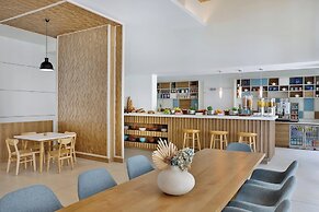 Element by Marriott Dubai Airport