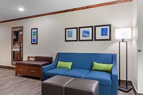 Comfort Suites West Monroe near Ike Hamilton Expo Center