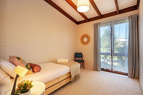 8th Tee by Your Innkeeper Mudgee