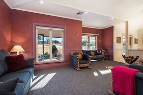 Bellevue by Your Innkeeper Mudgee