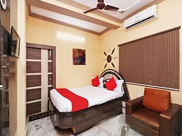 Goroomgo Sanjoy Guest house Kolkata