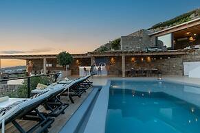 Villa Nirvana- Calm, Relaxing and no Wind!