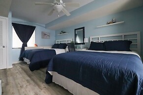 Yacht Club Villas #3-103 3 Bedroom Condo by Redawning