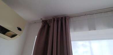 1-bed Modern Sea View Apartment in Aparthotel